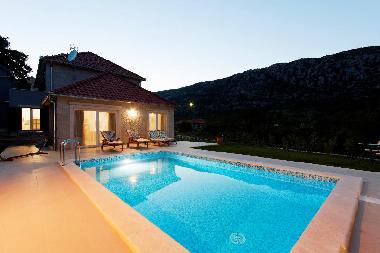 Villa in �upa (Splitsko-Dalmatinska) oder Ferienwohnung oder Ferienhaus