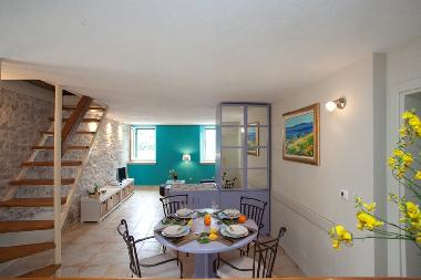 Ferienhaus in Pucisca (Splitsko-Dalmatinska) oder Ferienwohnung oder Ferienhaus