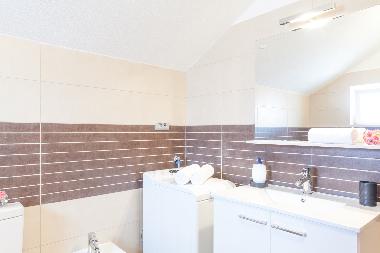 Ferienhaus in Puči�ća (Splitsko-Dalmatinska) oder Ferienwohnung oder Ferienhaus