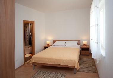 Villa in Mirca (Splitsko-Dalmatinska) oder Ferienwohnung oder Ferienhaus