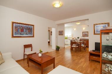 Ferienwohnung in Dugi Rat (Splitsko-Dalmatinska) oder Ferienwohnung oder Ferienhaus