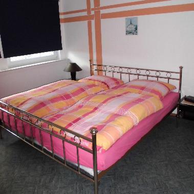 groes Schlafzimmer