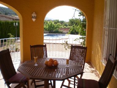 Villa in Jalon (Alicante / Alacant) oder Ferienwohnung oder Ferienhaus