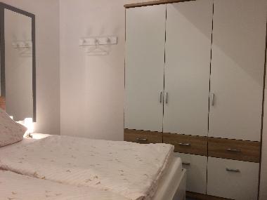 Sauerland : ****Ferienhaus HENNESEE**** : Schlafraum