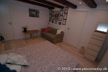 Second room (conectet to room 1)