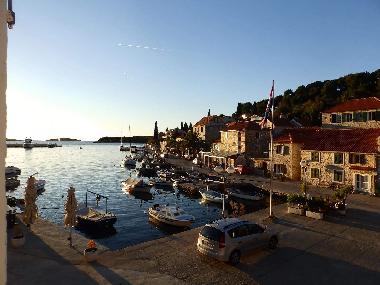 Ferienhaus in Maslinica (Splitsko-Dalmatinska) oder Ferienwohnung oder Ferienhaus