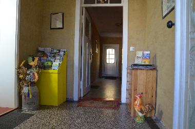 Eingangsbereich mit umfangreichem Infomaterial f�r Unternehmungen und Ausfl�ge