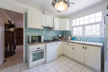 Neue K�che mit allem was man braucht