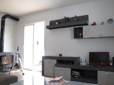 Im Winter sorgt ein Ofen fr angenehme Wrme