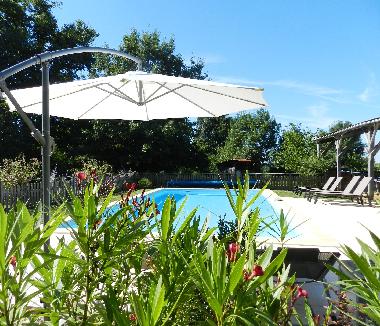 Ferienhaus in Ste-Colombe (Landes) oder Ferienwohnung oder Ferienhaus