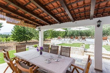 Villa in Kastel Luksic (Splitsko-Dalmatinska) oder Ferienwohnung oder Ferienhaus