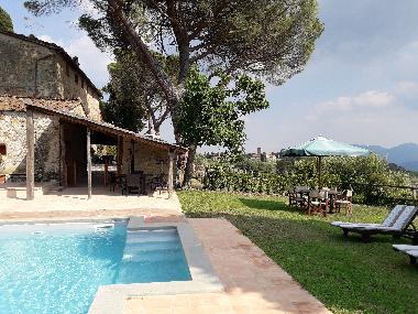 Villa in Pieve Santo Stefano  (Lucca) oder Ferienwohnung oder Ferienhaus