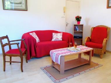 Wohnzimmer mit Meerblick. Wohnzimmer mit Satelliten-TV, DVD Player, Radio, Internetzugang