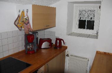 KOmplett eingerichjtete K�che, mit Backofen, Ceranfeld und Geschirrsp�ler