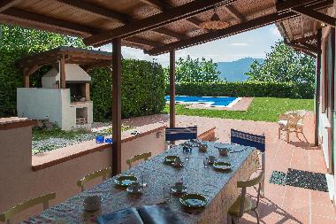 Villa in San Valentino in A.C. (Pescara) oder Ferienwohnung oder Ferienhaus