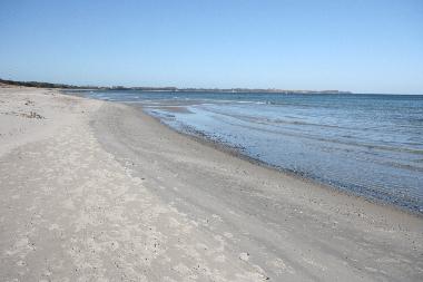 12 km Sandstrand direkt hinter dem Haus