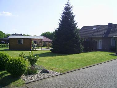 Ferienwohnung in Zetel (Nordsee-Festland / Ostfriesland) oder Ferienwohnung oder Ferienhaus