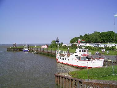 Ferienwohnung in Zetel (Nordsee-Festland / Ostfriesland) oder Ferienwohnung oder Ferienhaus