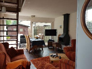 Wohnzimmer mit Essbereich