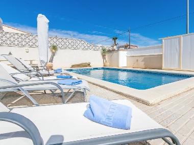 Villa in Empuriabrava (Girona) oder Ferienwohnung oder Ferienhaus