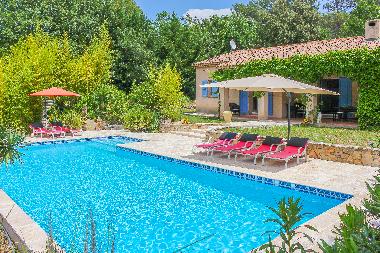 Ferienhaus in Flayosc (Var) oder Ferienwohnung oder Ferienhaus