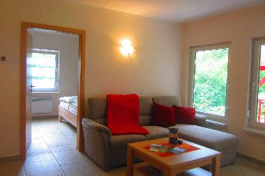 Die Tr fhrt ins Schlafzimmer 