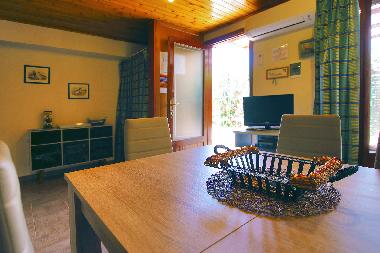 Villa in Campofelice Di Roccella (Palermo) oder Ferienwohnung oder Ferienhaus