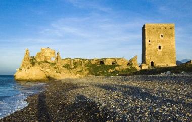 Villa in Campofelice Di Roccella (Palermo) oder Ferienwohnung oder Ferienhaus