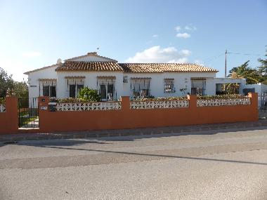 Frontansicht Villa Tinka