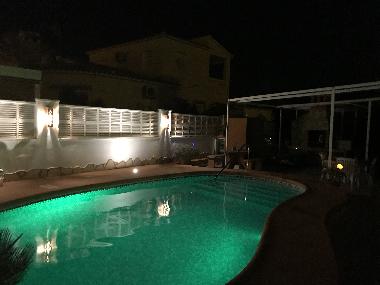 Beleuchteter Pool