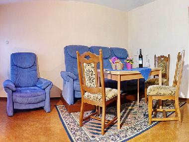 Wohnspeiseraum bequemer Sitzplatz, SAT-TV, Radio m.CD, kostenl. WLan