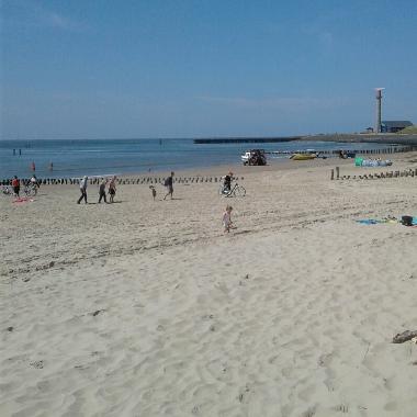 sch�ne breite Sandstr�nde 6 Laufminuten vom Appartement entfernt