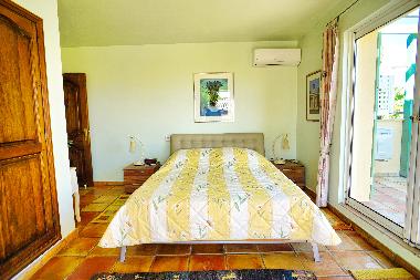 Villa in Saint-Aygulf (Var) oder Ferienwohnung oder Ferienhaus