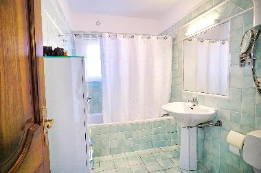 Villa in Saint-Aygulf (Var) oder Ferienwohnung oder Ferienhaus