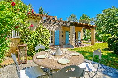 Villa in Saint-Raphael (Var) oder Ferienwohnung oder Ferienhaus