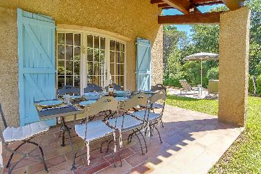 Villa in Saint-Raphael (Var) oder Ferienwohnung oder Ferienhaus