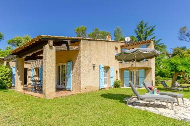 Villa in Saint-Raphael (Var) oder Ferienwohnung oder Ferienhaus