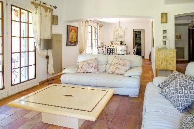 Villa in Saint-Raphael (Var) oder Ferienwohnung oder Ferienhaus