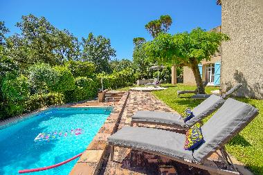 Villa in Saint-Raphael (Var) oder Ferienwohnung oder Ferienhaus