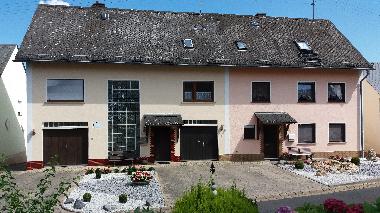 Ferienhaus in Niederburg (Rheintal, Lahn, Taunus) oder Ferienwohnung oder Ferienhaus
