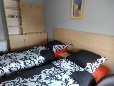 Schlafzimmer 2