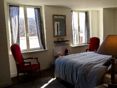 Pension in Lauzun (Lot-et-Garonne) oder Ferienwohnung oder Ferienhaus