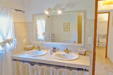 Ferienhaus in Isle sur la Sorge (Vaucluse) oder Ferienwohnung oder Ferienhaus