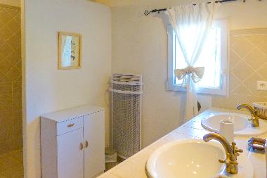 Ferienhaus in Isle sur la Sorge (Vaucluse) oder Ferienwohnung oder Ferienhaus