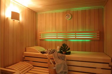 Sauna im Bad vom Ferienhaus Deichkr�nchen in Ne�mersiel