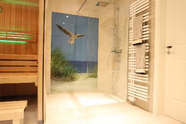 Bodengleiche Dusche im Feirenhaus Deichkr�nchen