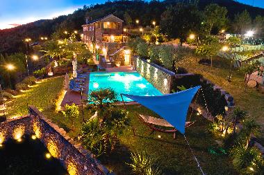 Villa in Motovun (Istarska) oder Ferienwohnung oder Ferienhaus