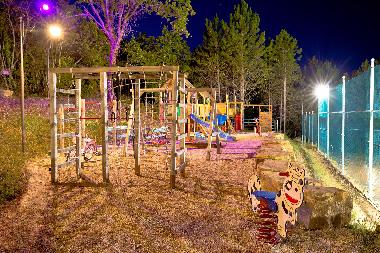 Villa in Motovun (Istarska) oder Ferienwohnung oder Ferienhaus