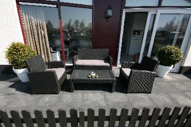 Terrasse am Wasser