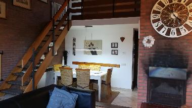 off. Galerie und Essplatz